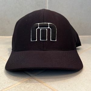 Travis Mathew’s flex fit hat